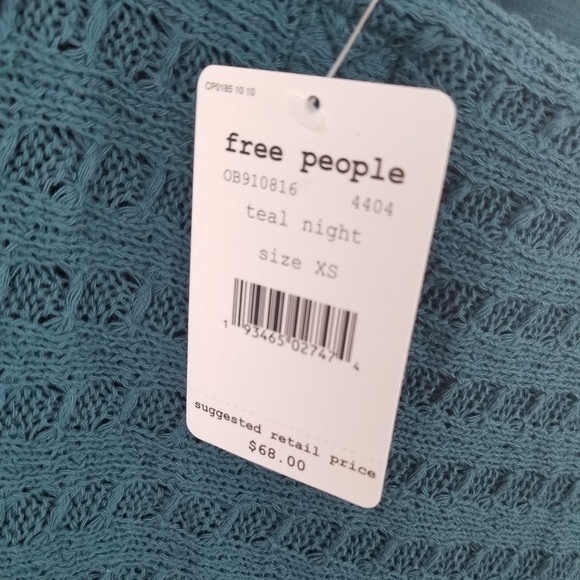 New Free People Thien's Hacci Top - Picture 7 of 8